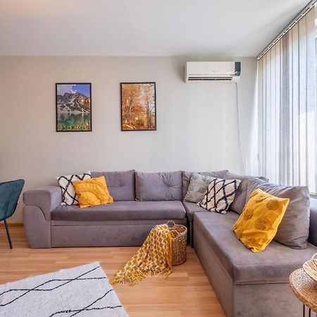 Deja Vu, Cozy & Quiet 1 Bdr Apt Fast Wi-Fi Szófia Kültér fotó