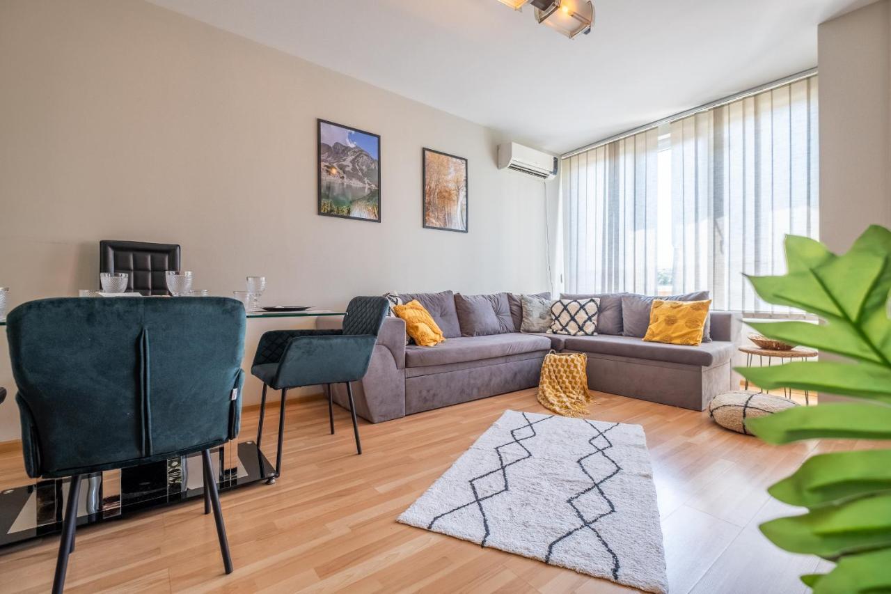 Deja Vu, Cozy & Quiet 1 Bdr Apt Fast Wi-Fi Szófia Kültér fotó