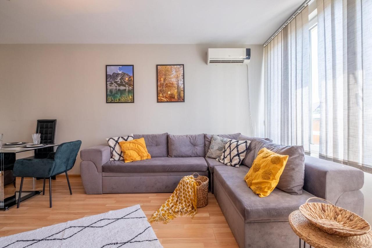 Deja Vu, Cozy & Quiet 1 Bdr Apt Fast Wi-Fi Szófia Kültér fotó